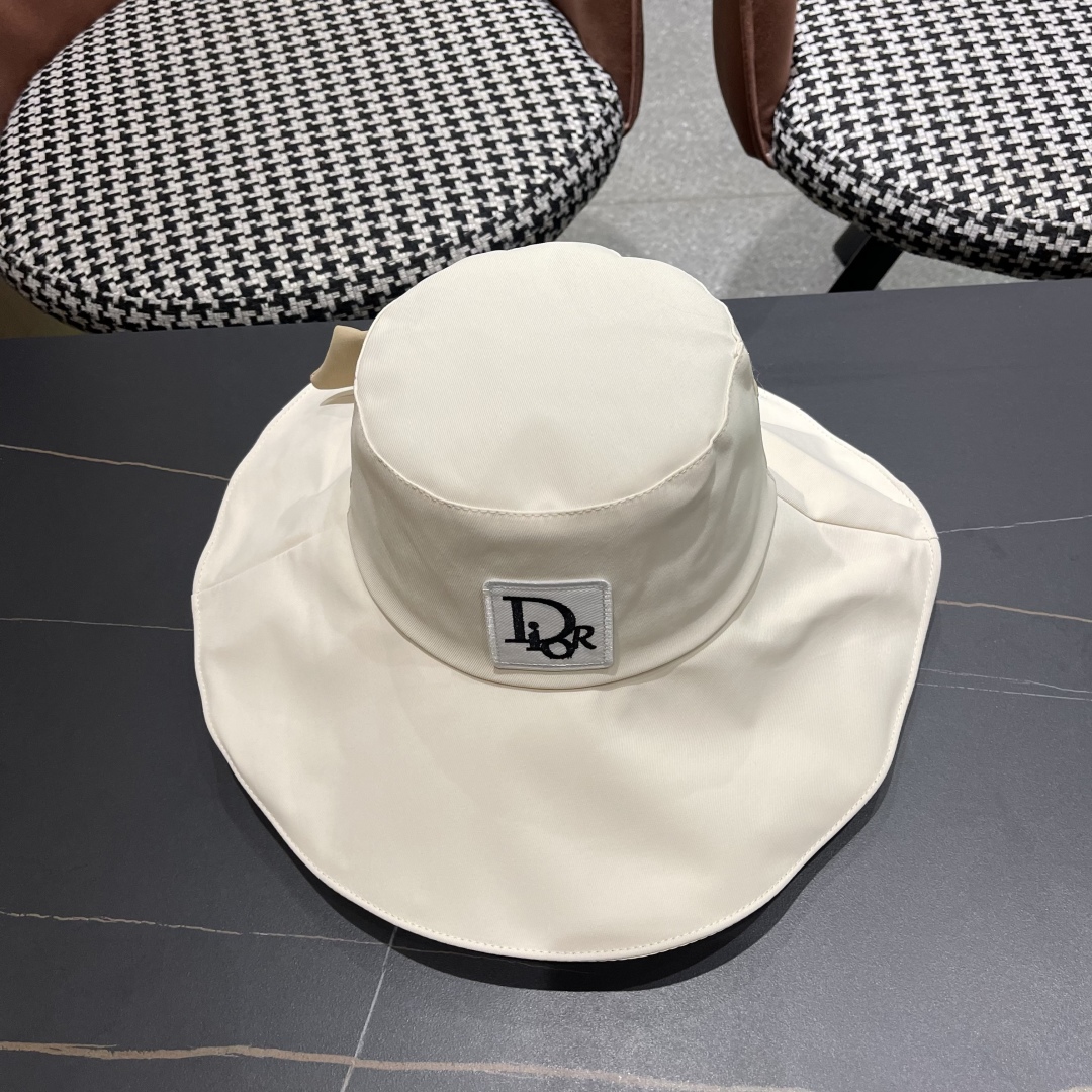  Dior迪奥 渔夫帽女早春夏季防晒帽超大檐百搭遮脸帽防紫外
线太阳帽遮阳帽