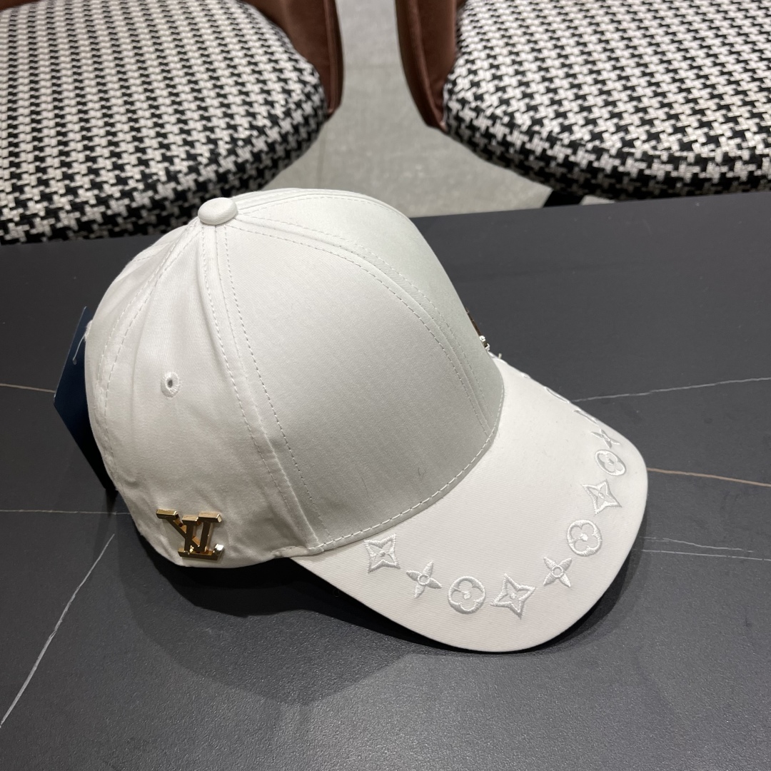  LV(路易威登)新款原单棒球帽，专柜11开模订制，原厂订制面料纯轻盈透气！质量超赞，基础头围56，贴片