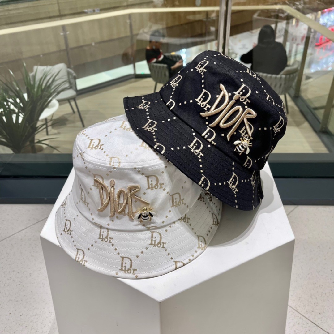  高版本 👒Dior迪奥👒新品迪奥渔夫帽，ab机场look，质量代购版本，适合日常穿搭的一款渔夫帽