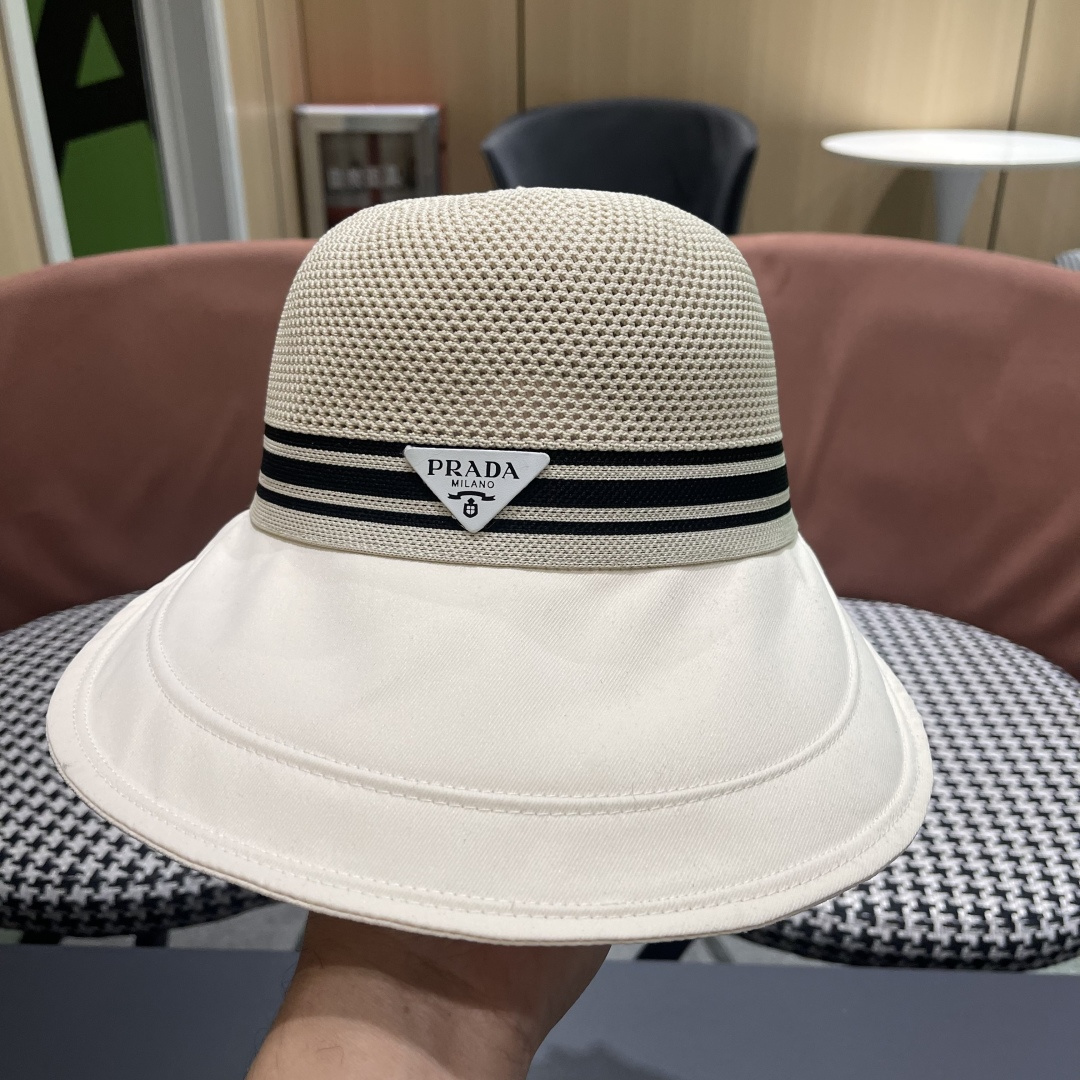  Prada普拉达宽檐鸭舌帽子女夏季大帽檐编织韩版渔夫帽百
搭款透气网眼防晒帽子