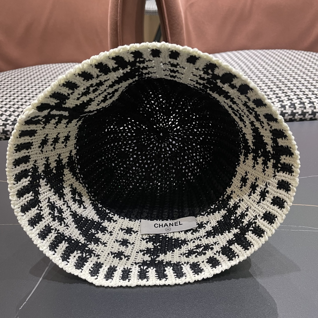  香奈儿Chanel日系拼色复古菱形格遮阳针织帽女春夏韩版百搭显
脸小素颜水桶帽潮