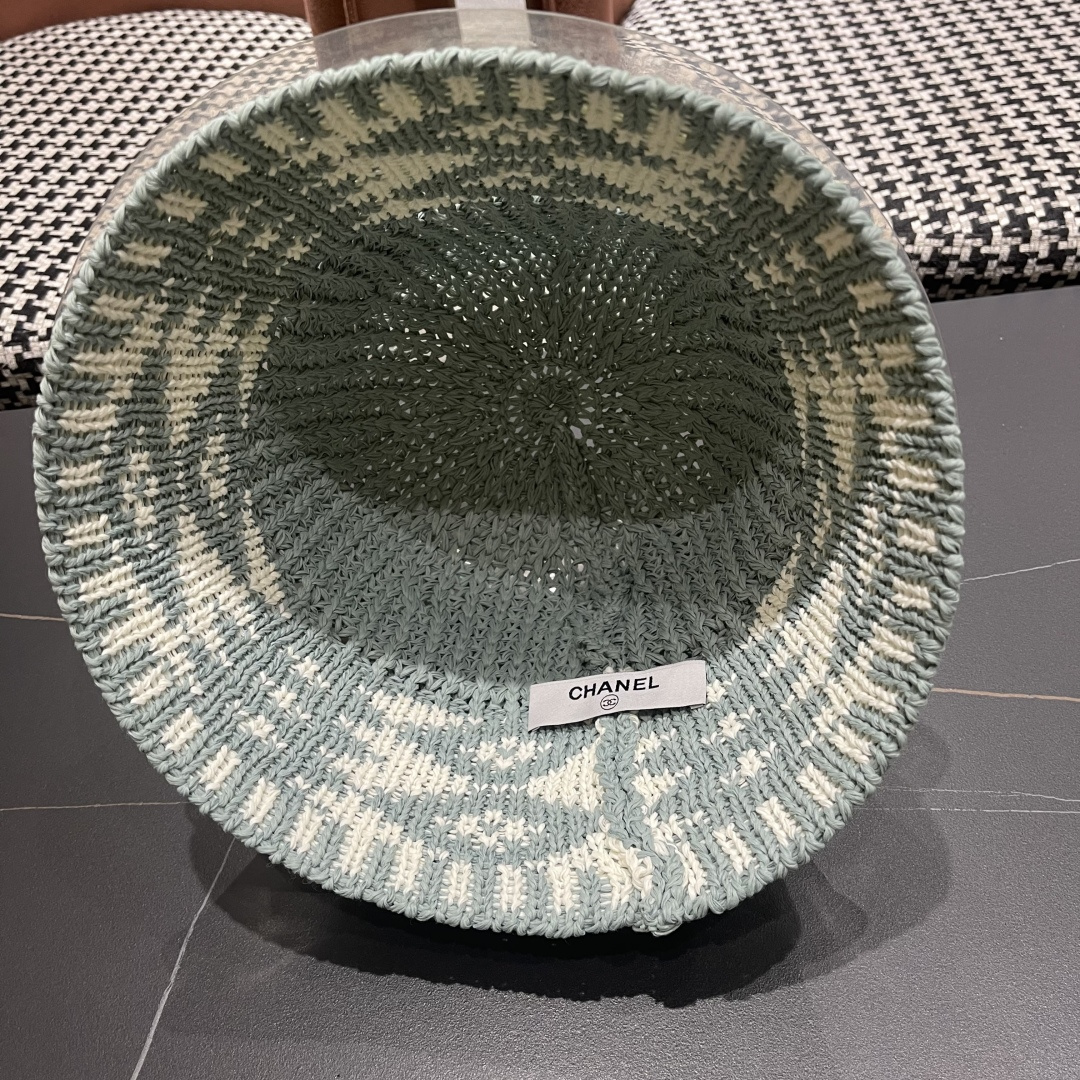  香奈儿Chanel日系拼色复古菱形格遮阳针织帽女春夏韩版百搭显
脸小素颜水桶帽潮