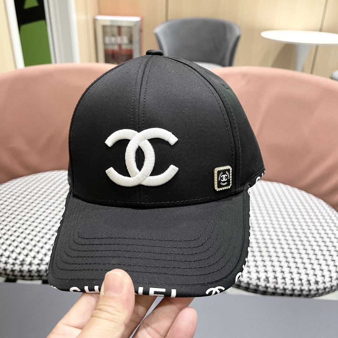  Chanel（香奈儿）专柜新款原单棒球帽，11开模订制，立体刺绣，精致无暇！100%纯棉面料，原厂品质