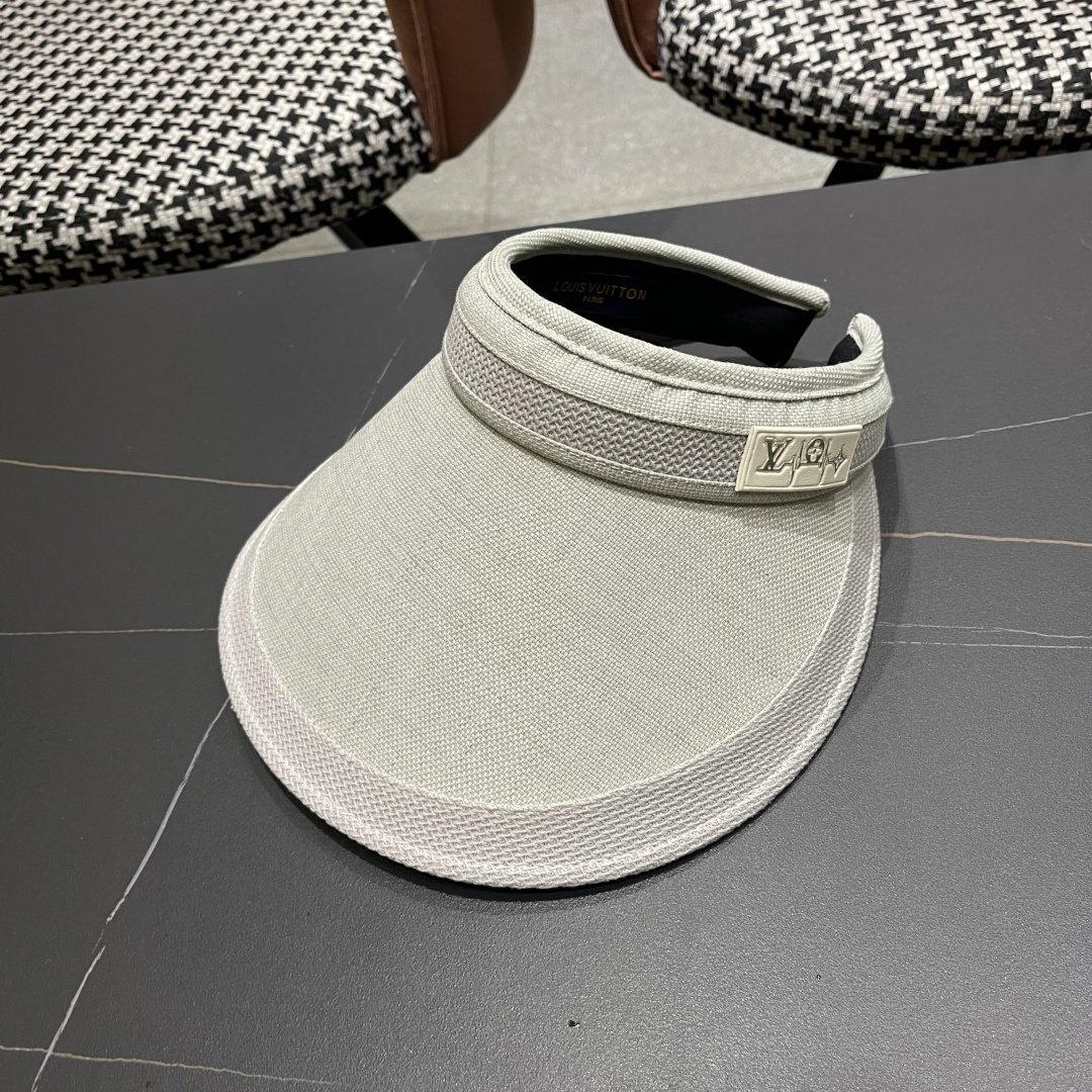  Lv 路易威登2025新款仿麻发箍式遮阳空顶帽春夏季户外防晒帽防紫外线
韩版大帽檐显脸小