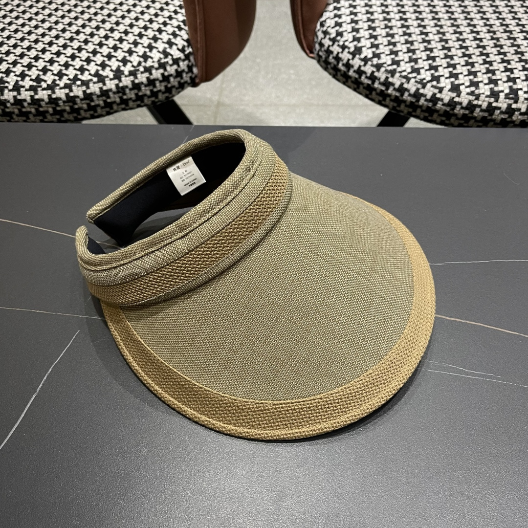  Lv 路易威登2025新款仿麻发箍式遮阳空顶帽春夏季户外防晒帽防紫外线
韩版大帽檐显脸小
