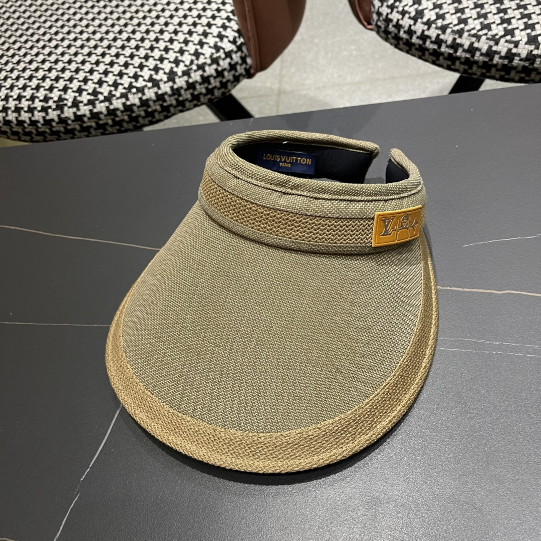  Lv 路易威登2025新款仿麻发箍式遮阳空顶帽春夏季户外防晒帽防紫外线
韩版大帽檐显脸小