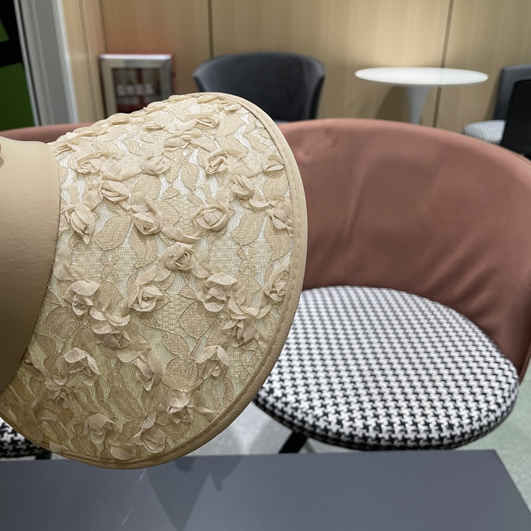  蒙口MONCLER2025新款花朵空顶帽女春夏出游遮阳防晒帽显脸小