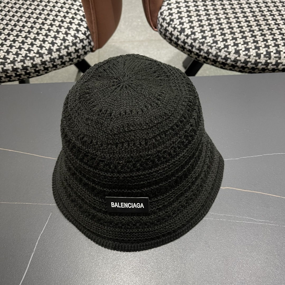  BALENCIAGA 巴黎世家日系百搭针织镂空渔夫帽子女春夏季2025新款透气遮阳防晒帽子