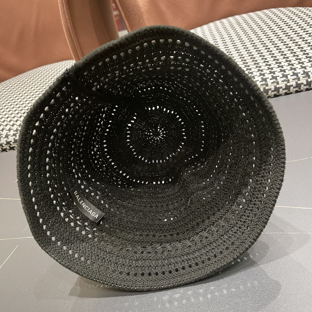  BALENCIAGA 巴黎世家日系百搭针织镂空渔夫帽子女春夏季2025新款透气遮阳防晒帽子