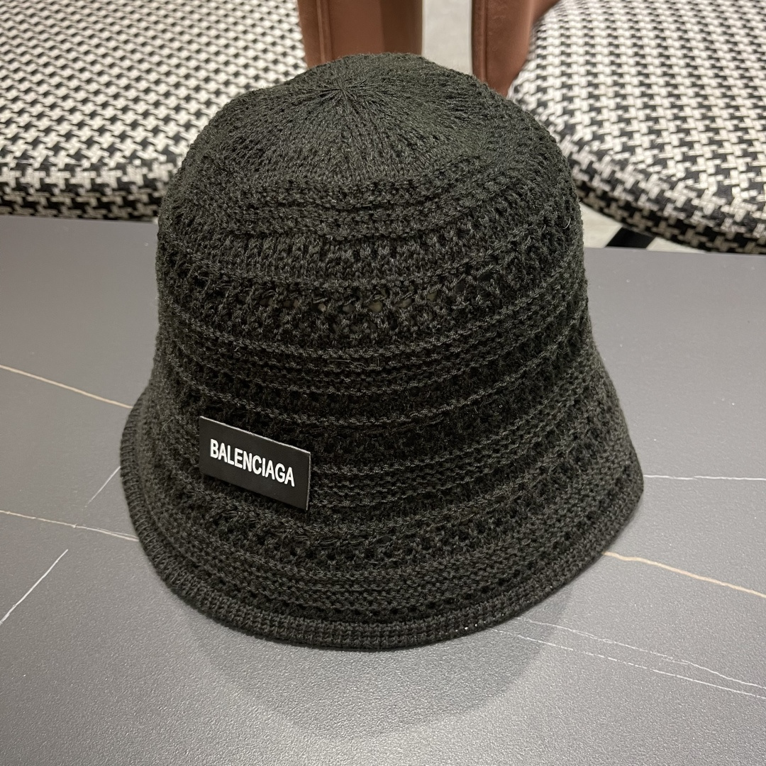  BALENCIAGA 巴黎世家日系百搭针织镂空渔夫帽子女春夏季2025新款透气遮阳防晒帽子