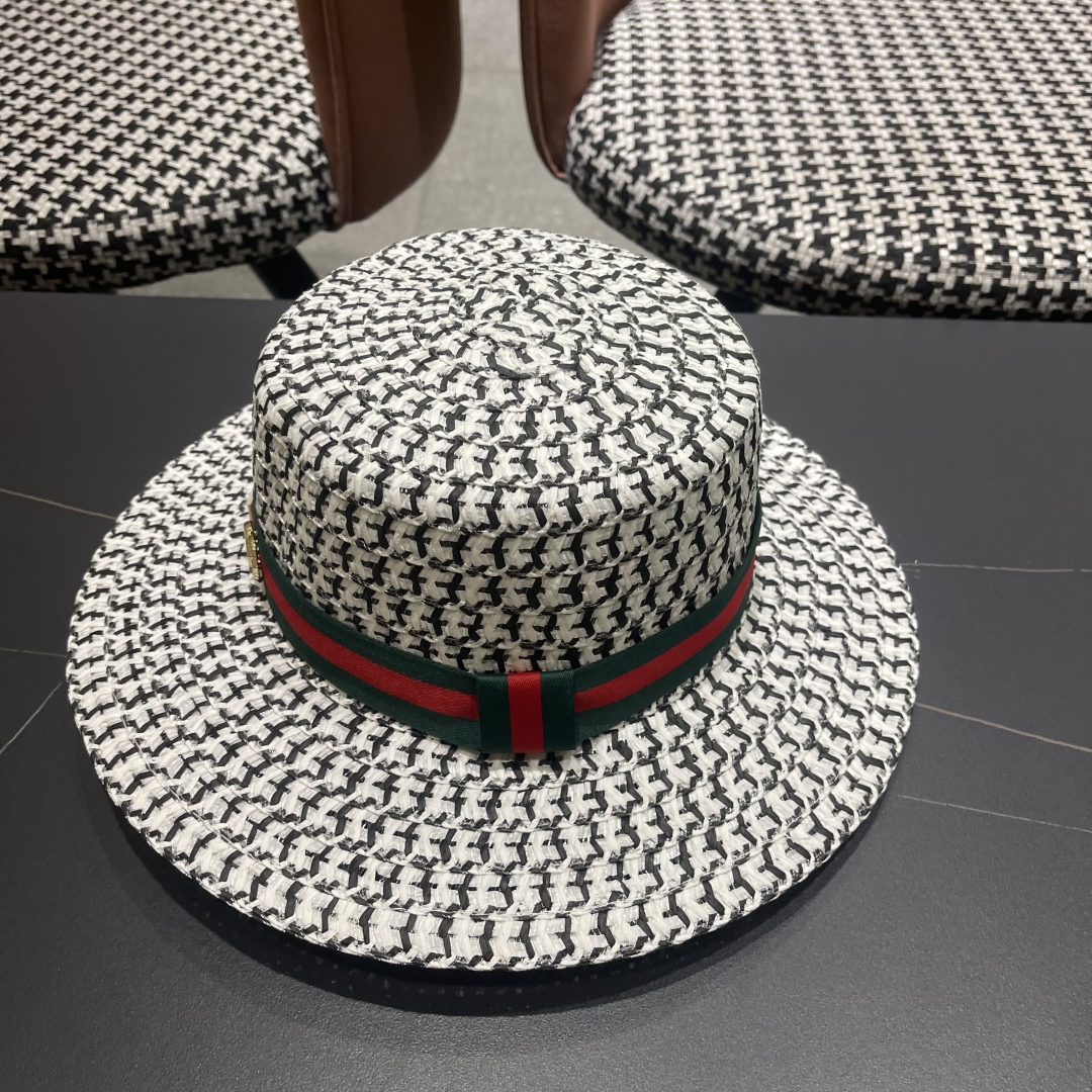  【GUCCI古奇】2025新款草编遮阳草帽🤩沙滩风，简约大方，百搭单品～新品上架