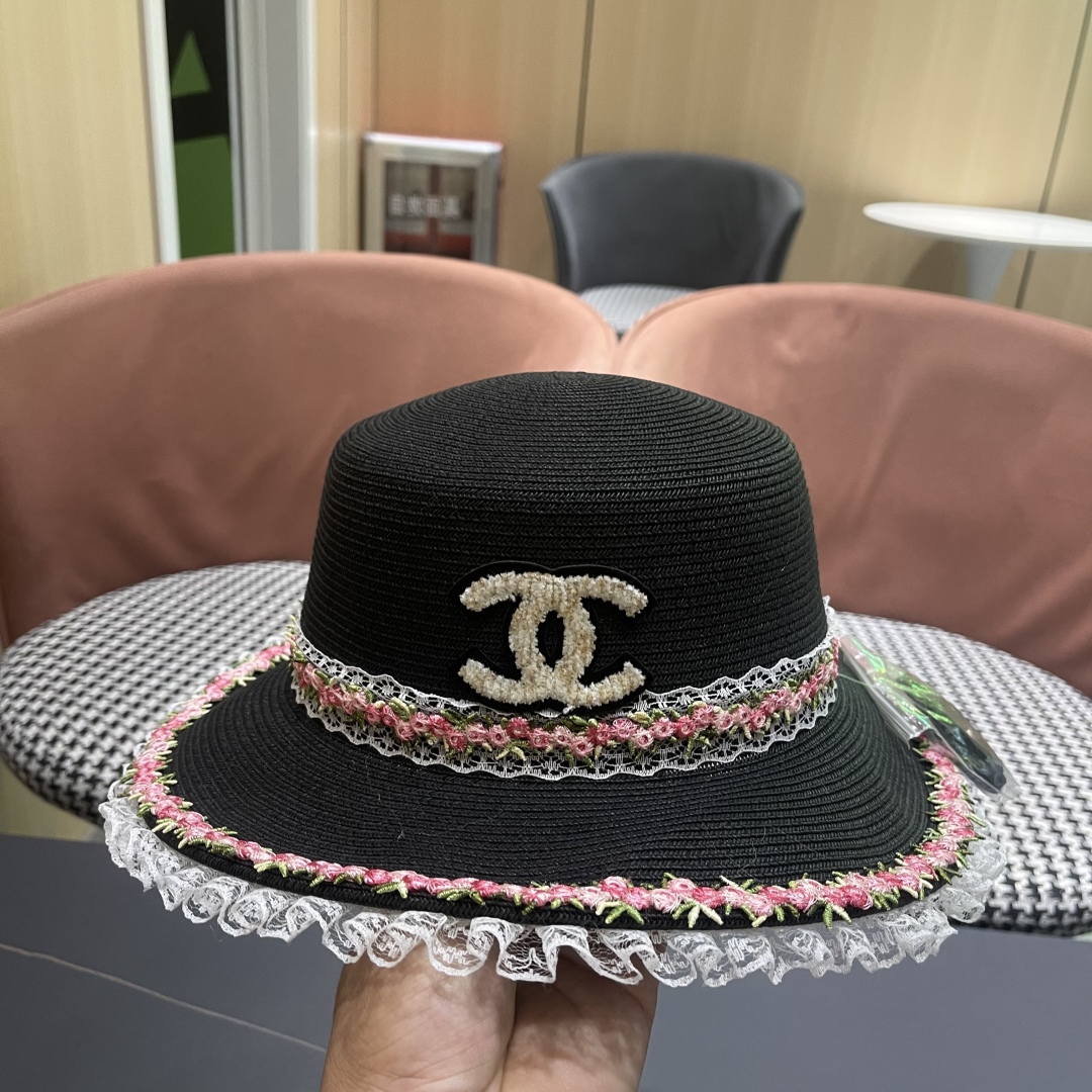  【CHANEL香奈儿】2025新款草编度假风草帽，大牌风～出街旅行单品