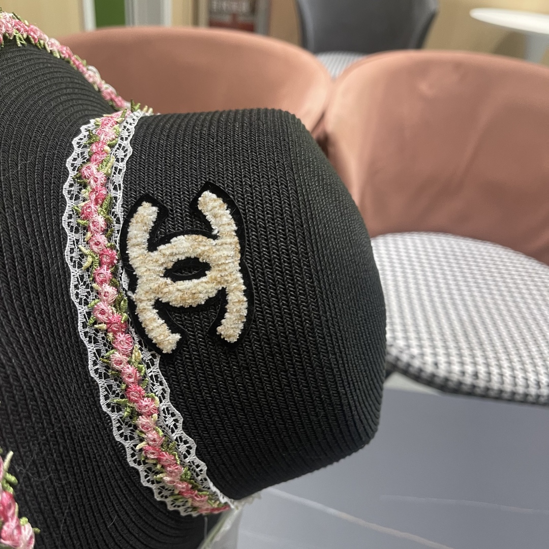  【CHANEL香奈儿】2025新款草编度假风草帽，大牌风～出街旅行单品