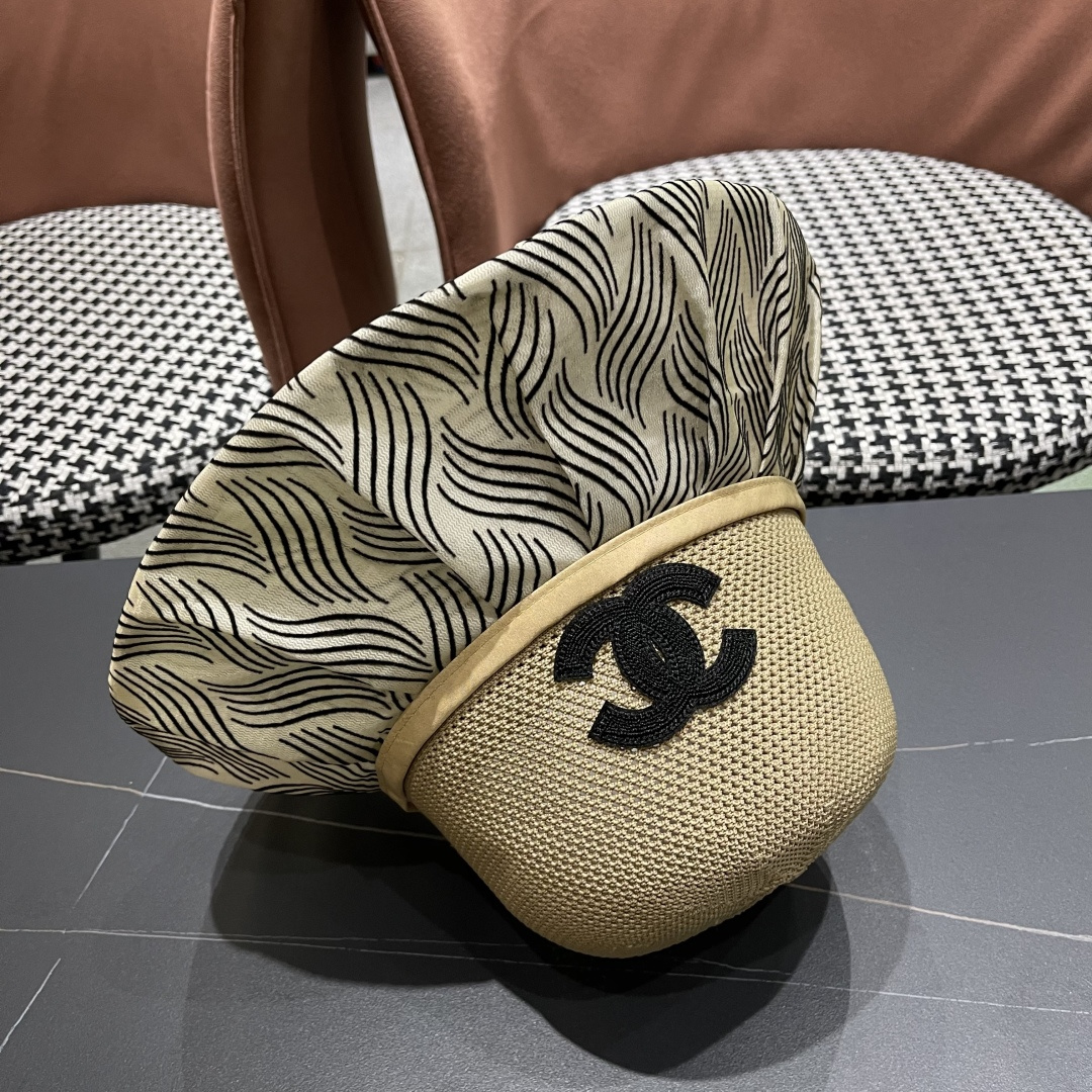 香奈儿Chanel新款夏季女防紫外线渔夫帽户外遮脸太阳帽字母镂空帽出游沙滩防晒