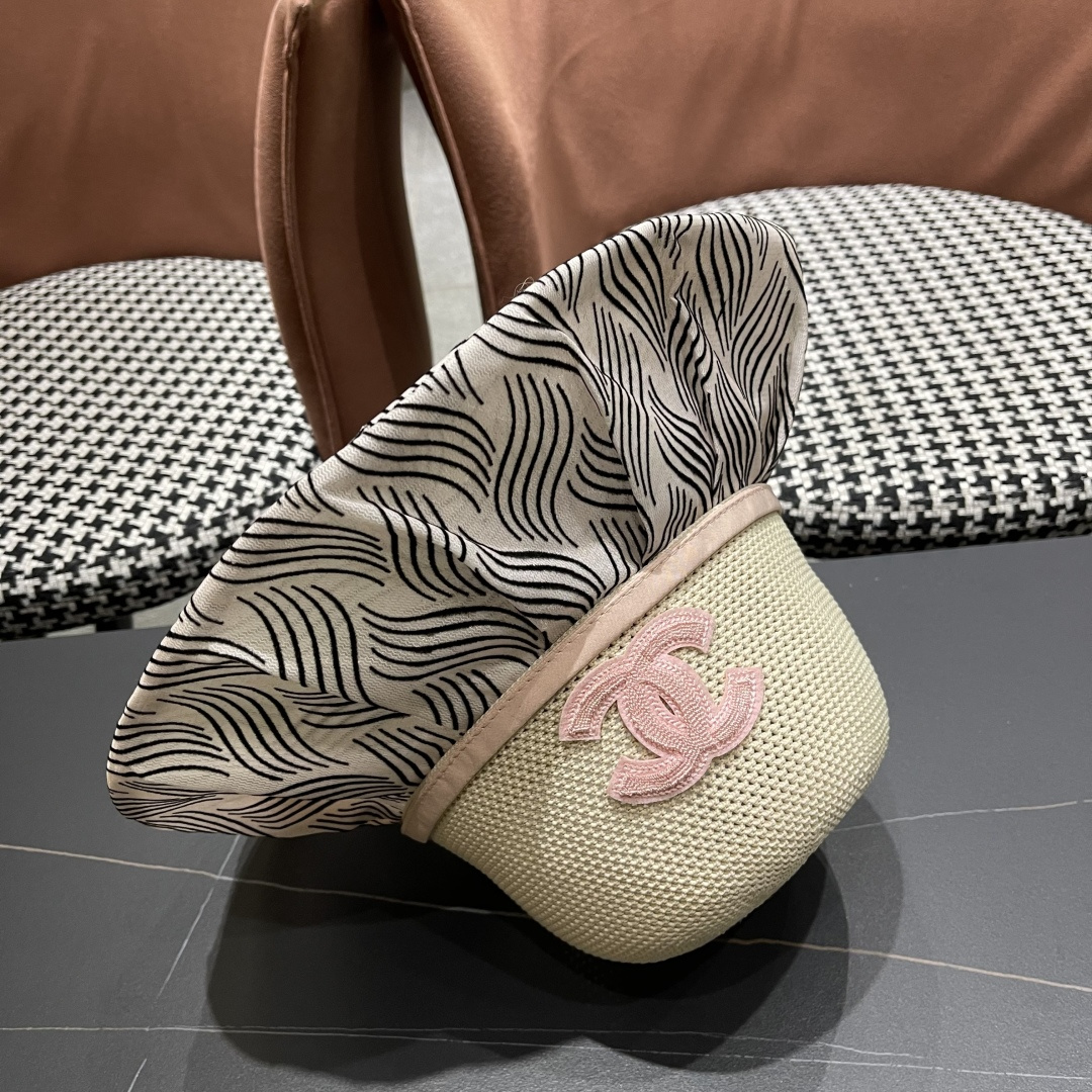 香奈儿Chanel新款夏季女防紫外线渔夫帽户外遮脸太阳帽字母镂空帽出游沙滩防晒