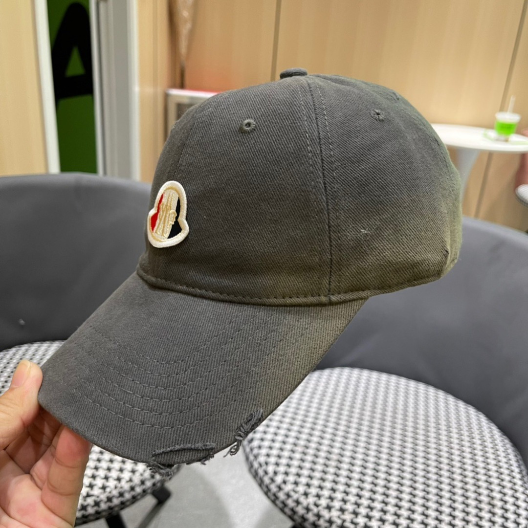 【蒙囗MONCLER】2025时尚网络爆款牛仔棒球帽！男女同款送人送礼最佳名品，赶紧订购哦，跑量款