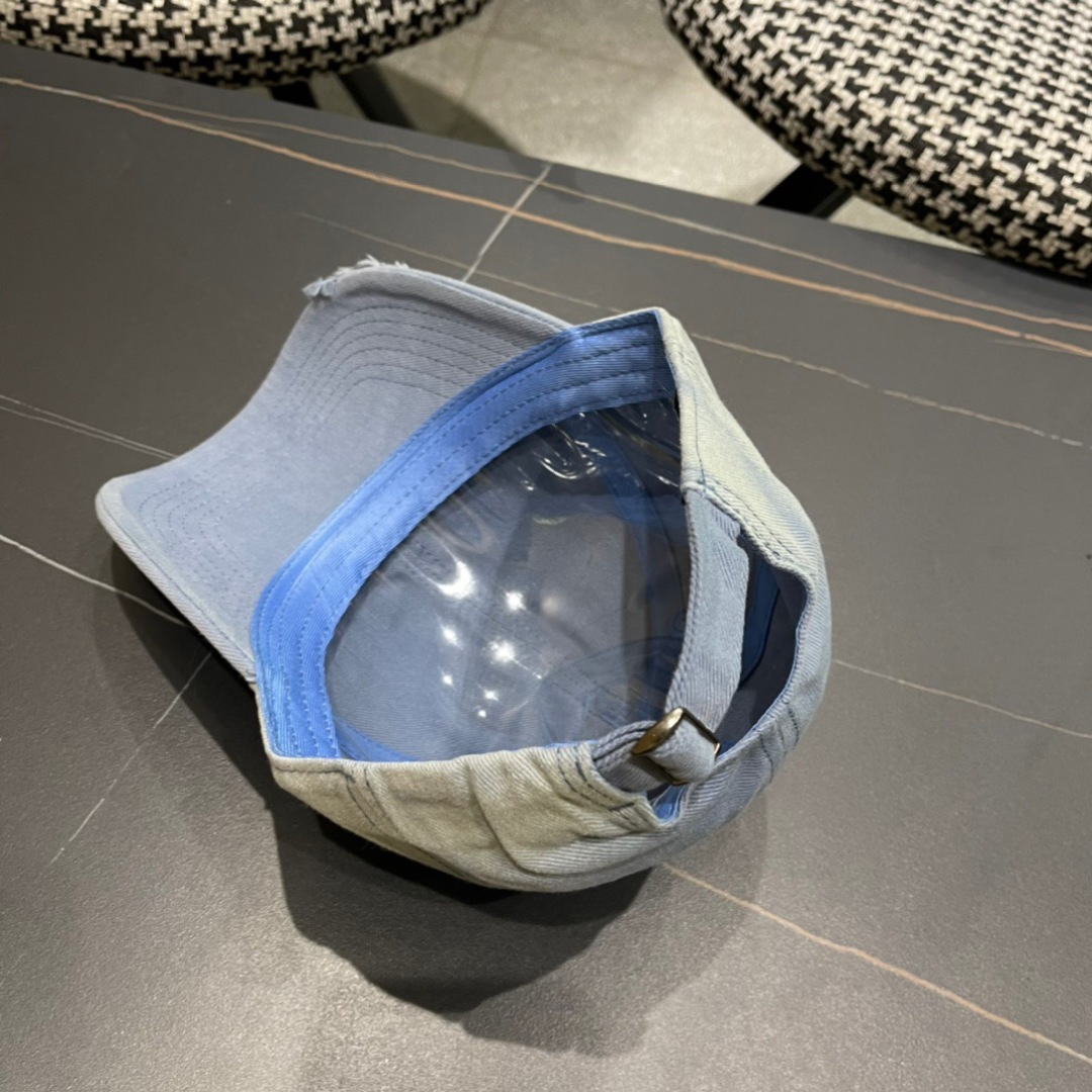 【蒙囗MONCLER】2025时尚网络爆款牛仔棒球帽！男女同款送人送礼最佳名品，赶紧订购哦，跑量款