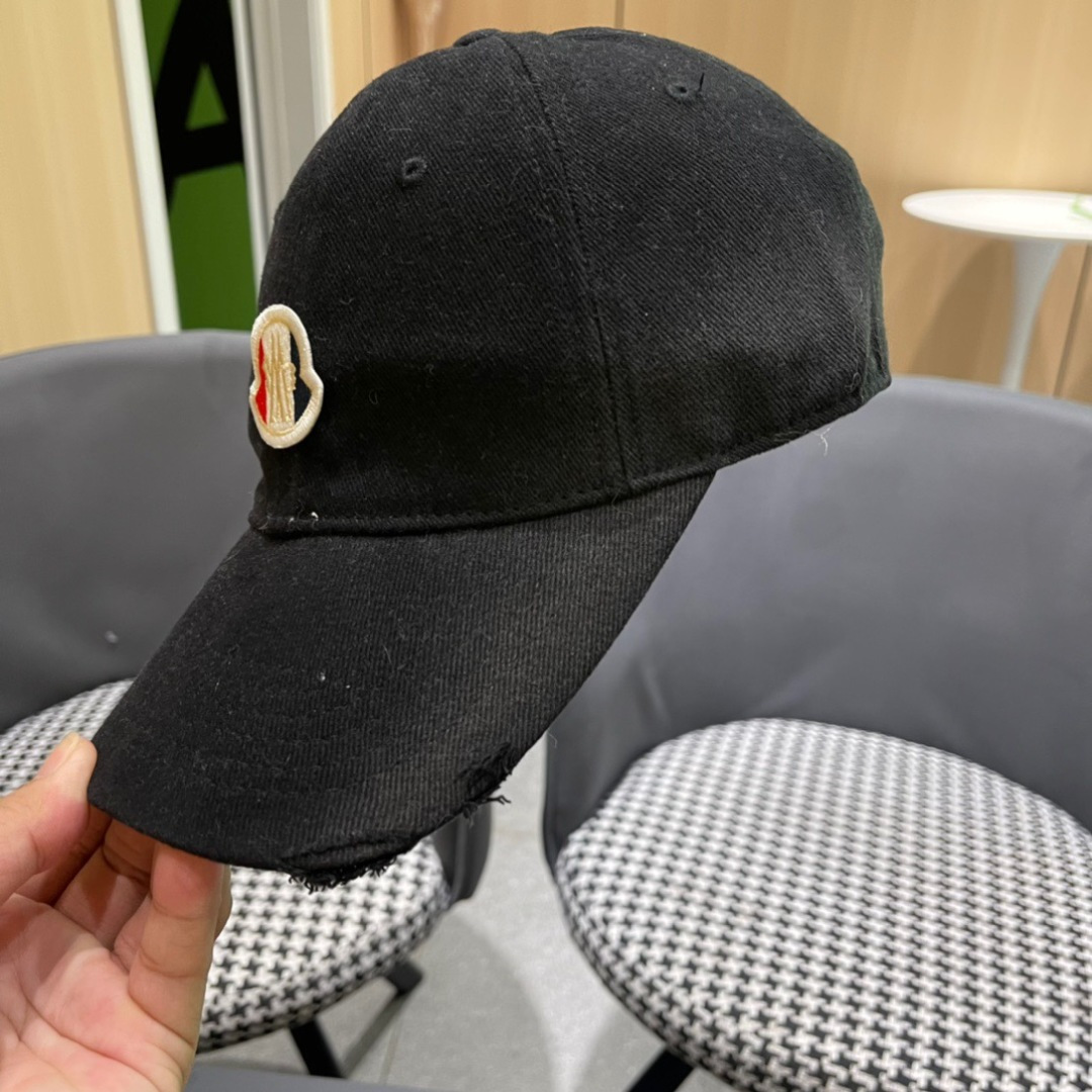 【蒙囗MONCLER】2025时尚网络爆款牛仔棒球帽！男女同款送人送礼最佳名品，赶紧订购哦，跑量款