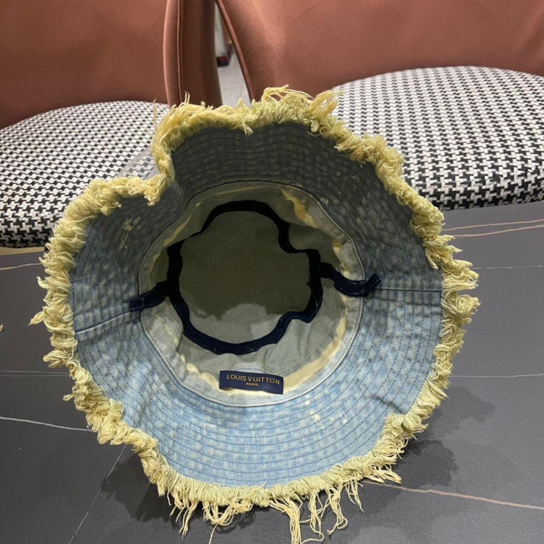 路易威登棒球帽LouisVuitton👒😍韩版时尚牛仔渔夫帽显脸小