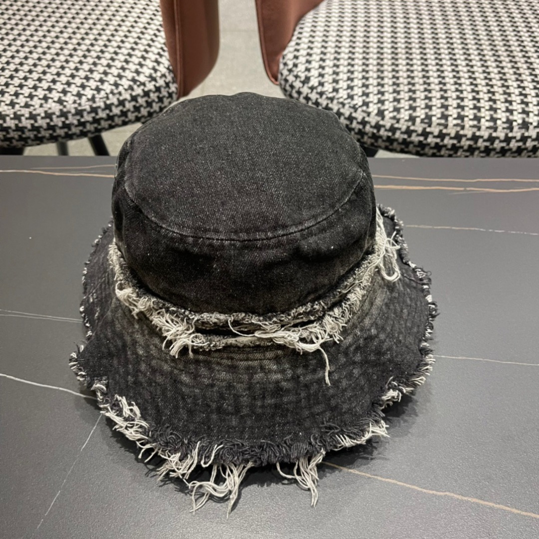 路易威登棒球帽LouisVuitton👒😍韩版时尚牛仔渔夫帽显脸小