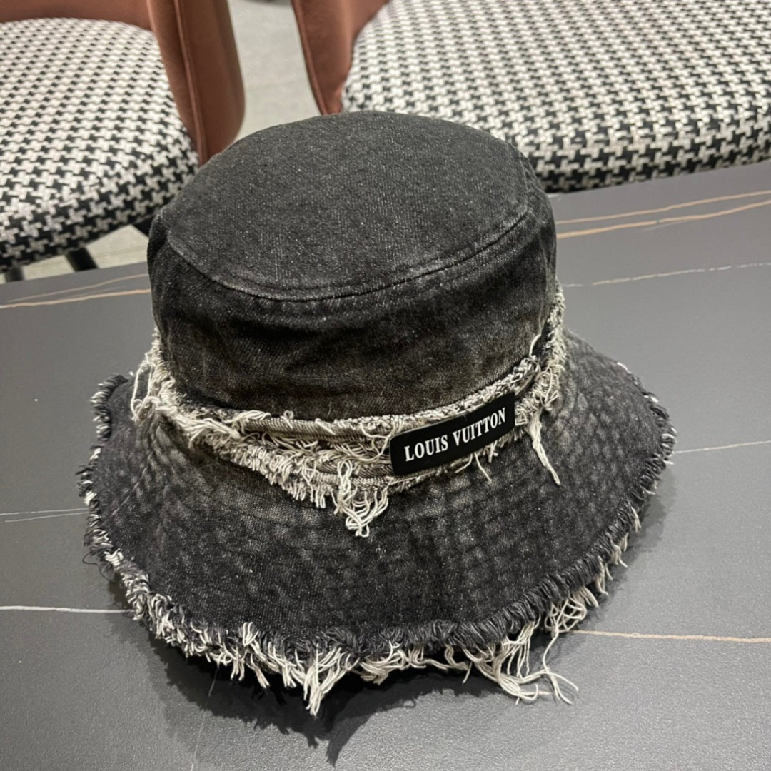 路易威登棒球帽LouisVuitton👒😍韩版时尚牛仔渔夫帽显脸小