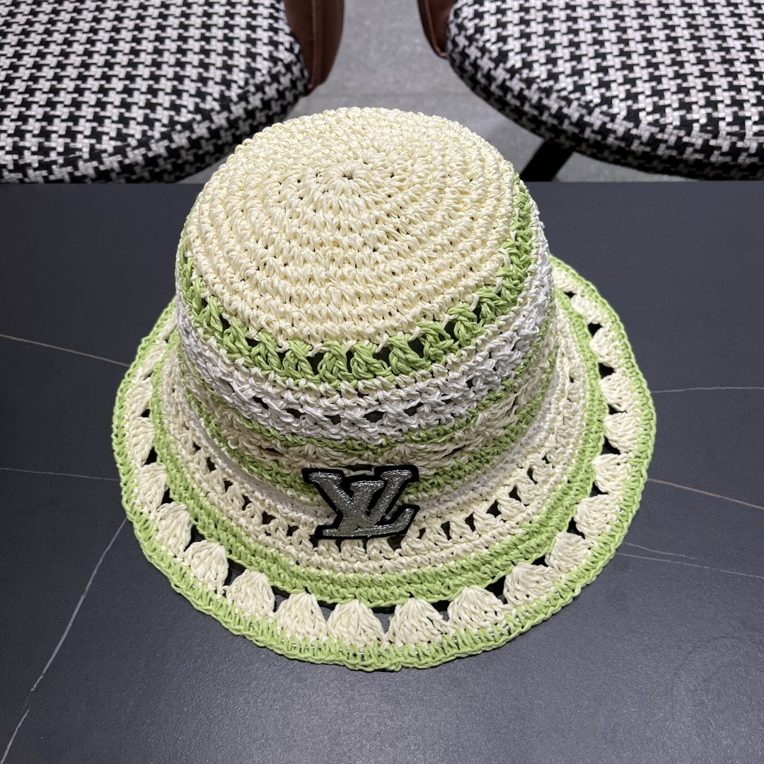  lv路易威登韩版新款气质渔夫帽子女出游甜美百搭防晒流苏镂空遮阳草帽潮网红同款