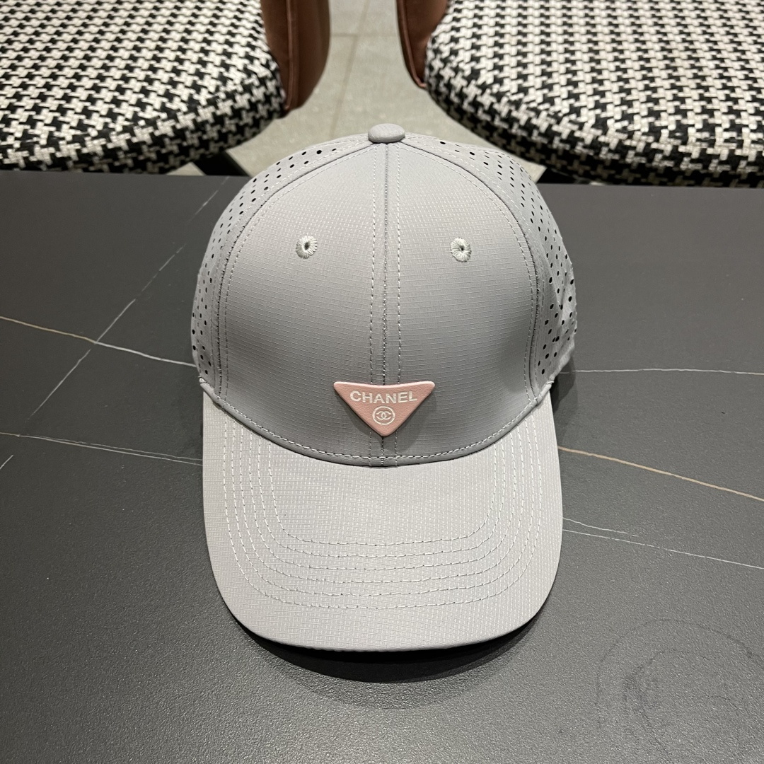 NO:229588,CHANEL Chanel 2025 new breathable baseball hat, take it out for holidays and travel, it’s beautiful, this hat is not easy to hit, spot hat, straw hat, fisherman hat, baseball hat, hat, chanel, chanel, espadrilles, hats19860909CHANEL香奈儿2025新款透气棒球帽 节假日旅游带它出去美美哒 这种帽子不容易撞款 现货帽子草帽渔夫帽棒球帽,帽子,chanel,chanel,espadrilles,hats,hat