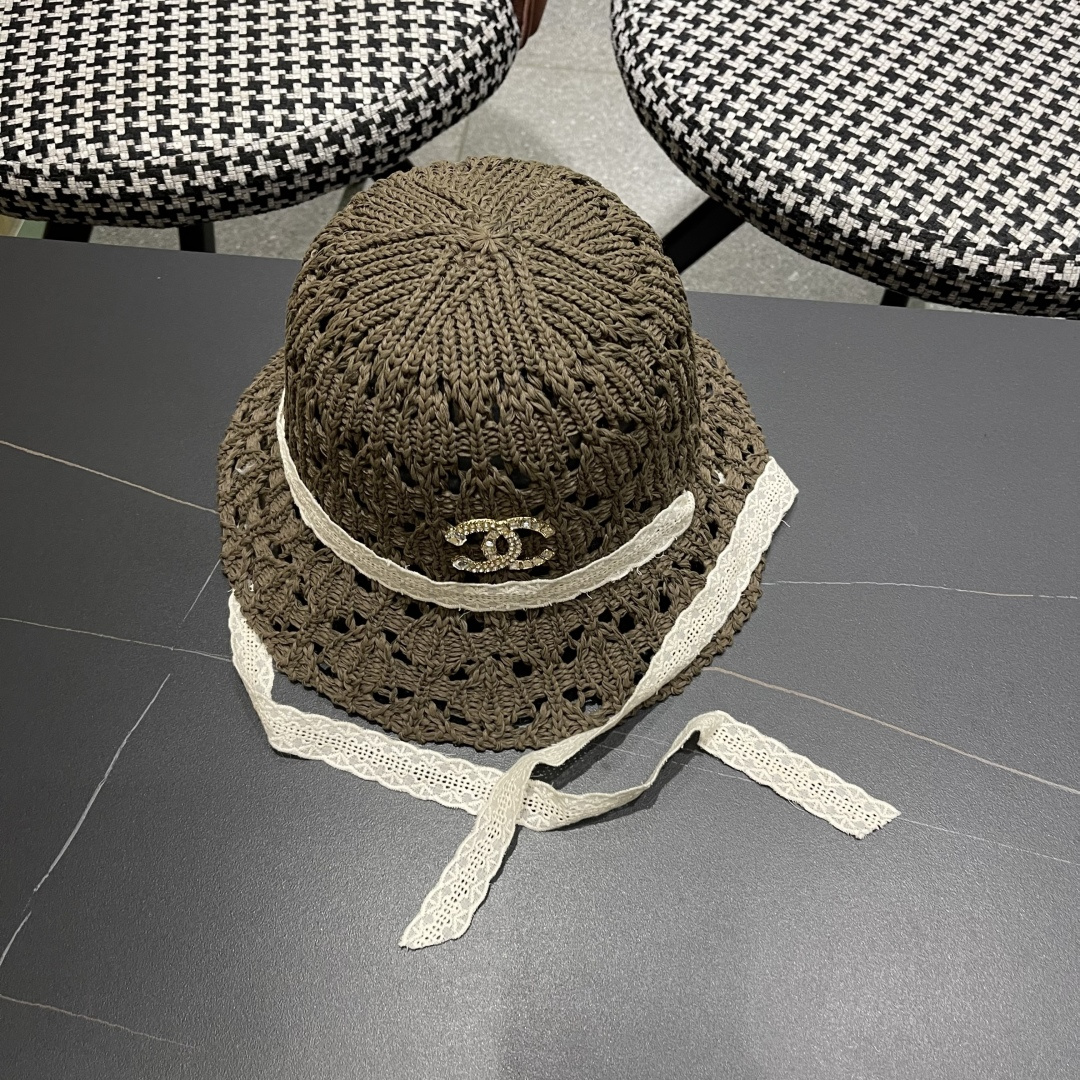  香奈儿Chanel 草帽女夏季时尚编织帽子赫本风蕾丝防晒帽复古百
搭镂空草帽沙滩帽