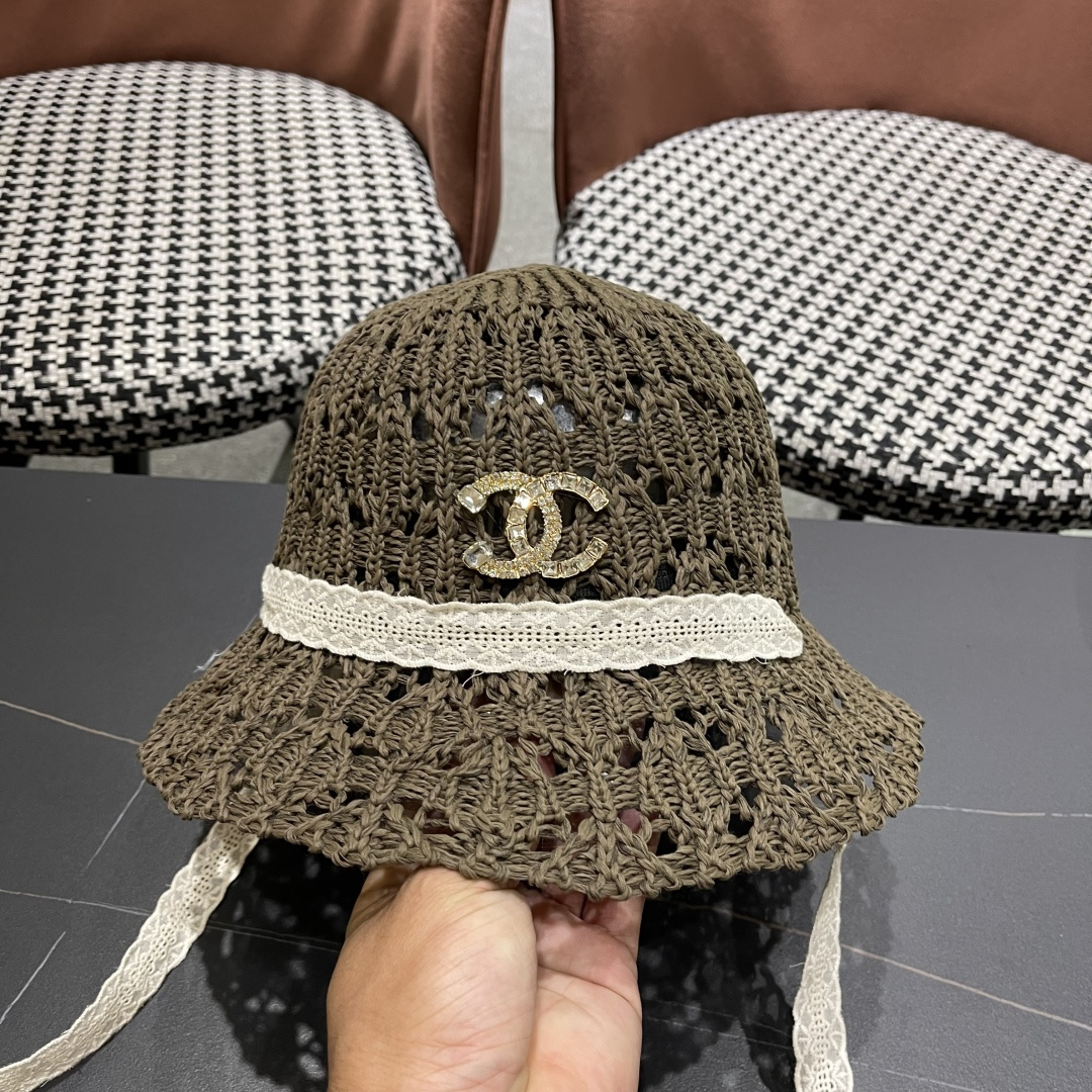  香奈儿Chanel 草帽女夏季时尚编织帽子赫本风蕾丝防晒帽复古百
搭镂空草帽沙滩帽