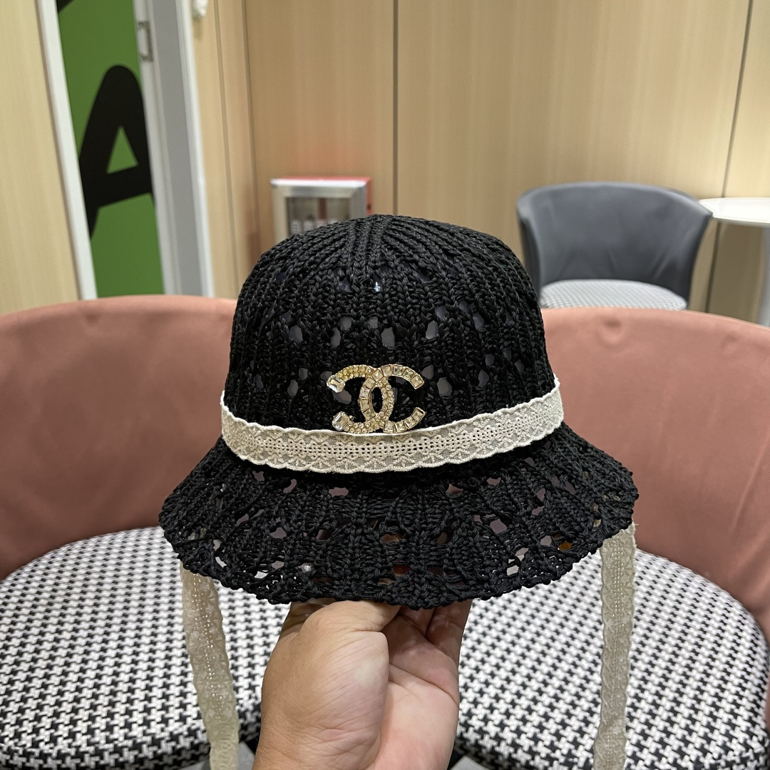  香奈儿Chanel 草帽女夏季时尚编织帽子赫本风蕾丝防晒帽复古百
搭镂空草帽沙滩帽