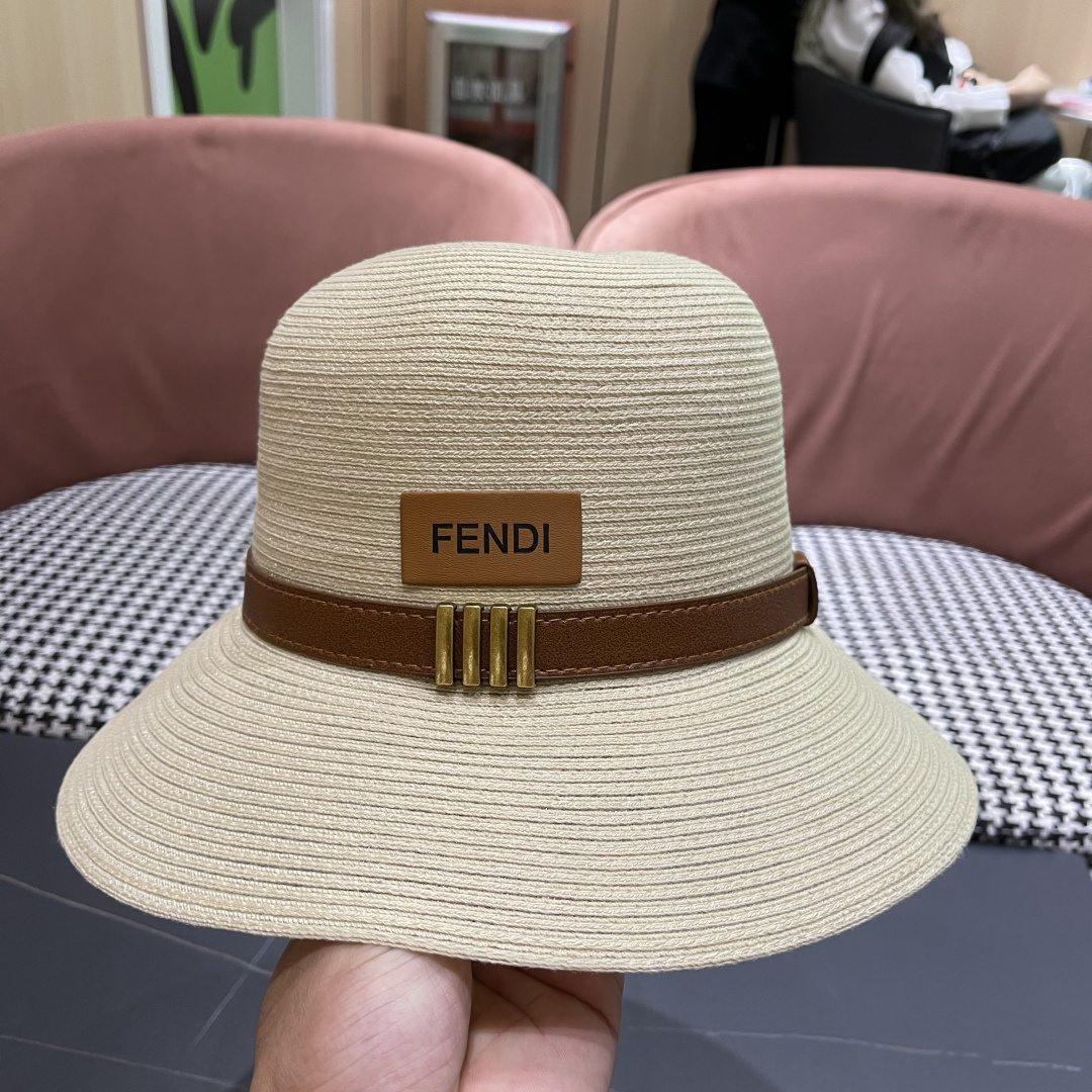  芬迪Fendi 大檐软草编帽子女夏季，品脸小防紫外线遮阳帽，可以折叠放包包