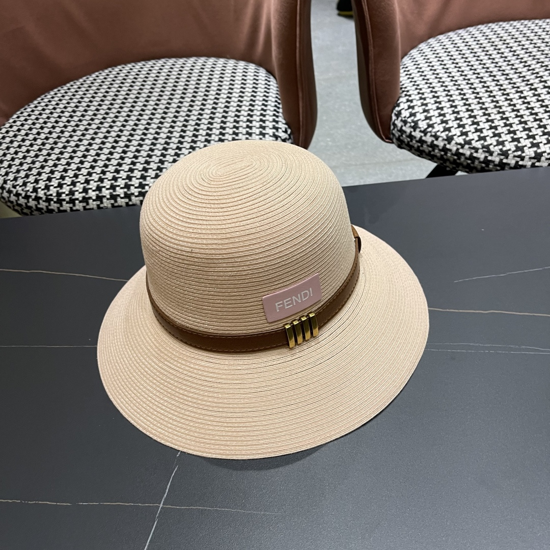  芬迪Fendi 大檐软草编帽子女夏季，品脸小防紫外线遮阳帽，可以折叠放包包