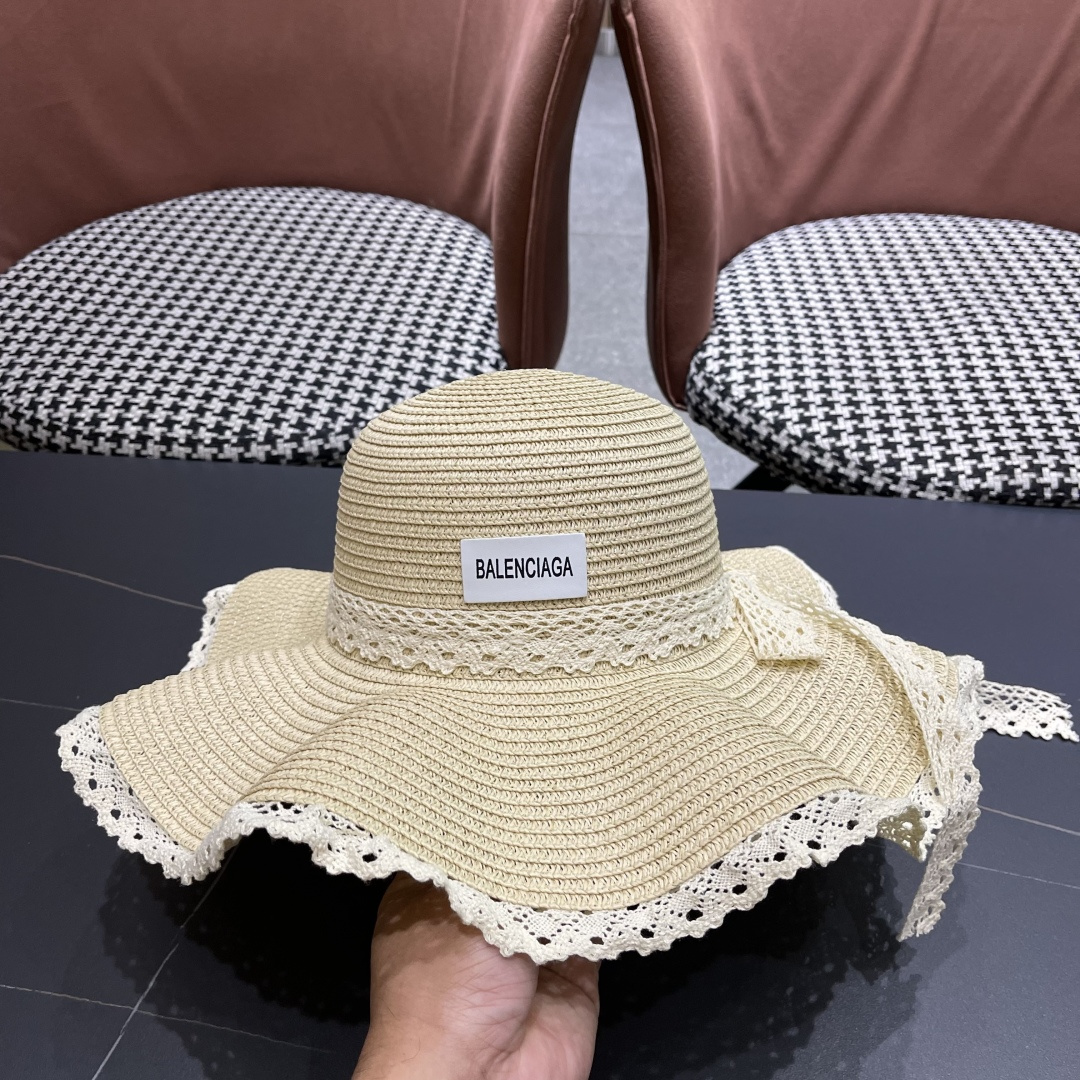  巴黎世家 BALENClAGA法式花边蕾丝草帽女夏凉帽防晒海边沙滩遮阳
帽大帽草编渔夫太阳帽