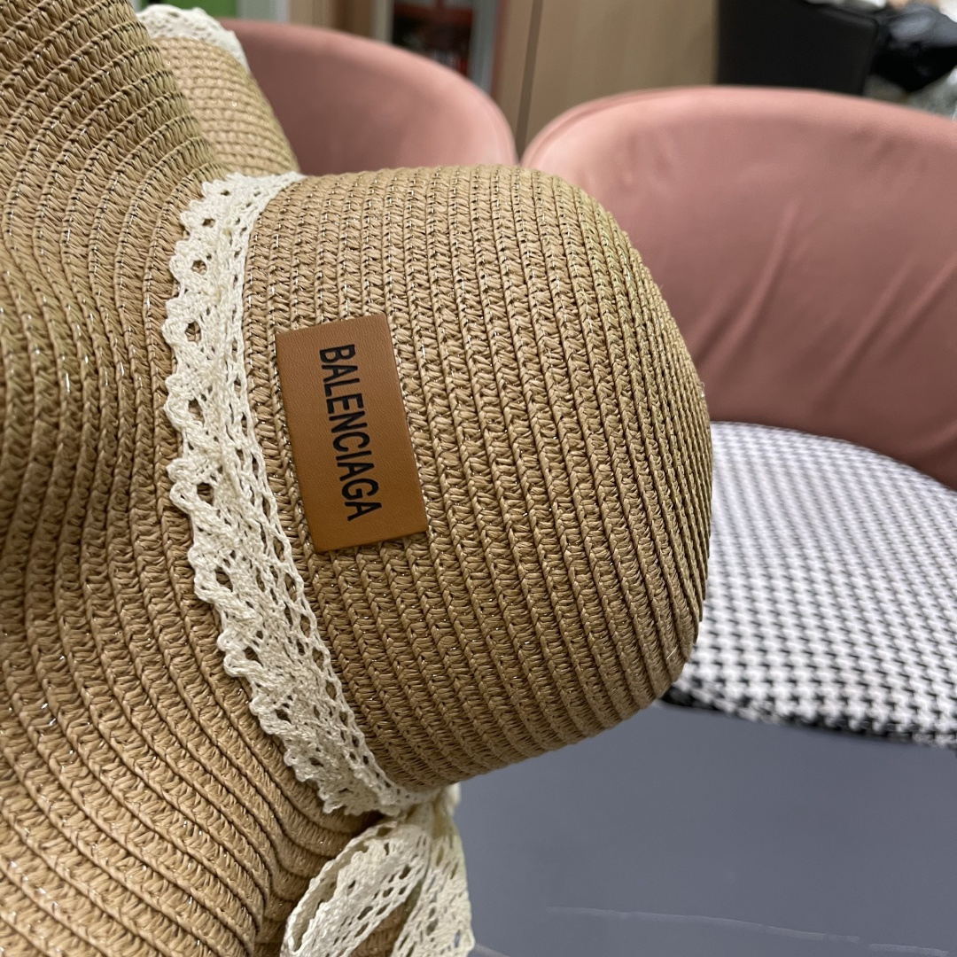  巴黎世家 BALENClAGA法式花边蕾丝草帽女夏凉帽防晒海边沙滩遮阳
帽大帽草编渔夫太阳帽