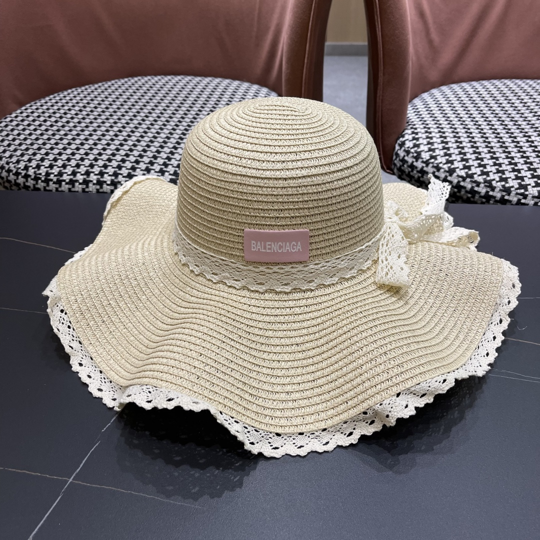  巴黎世家 BALENClAGA法式花边蕾丝草帽女夏凉帽防晒海边沙滩遮阳
帽大帽草编渔夫太阳帽