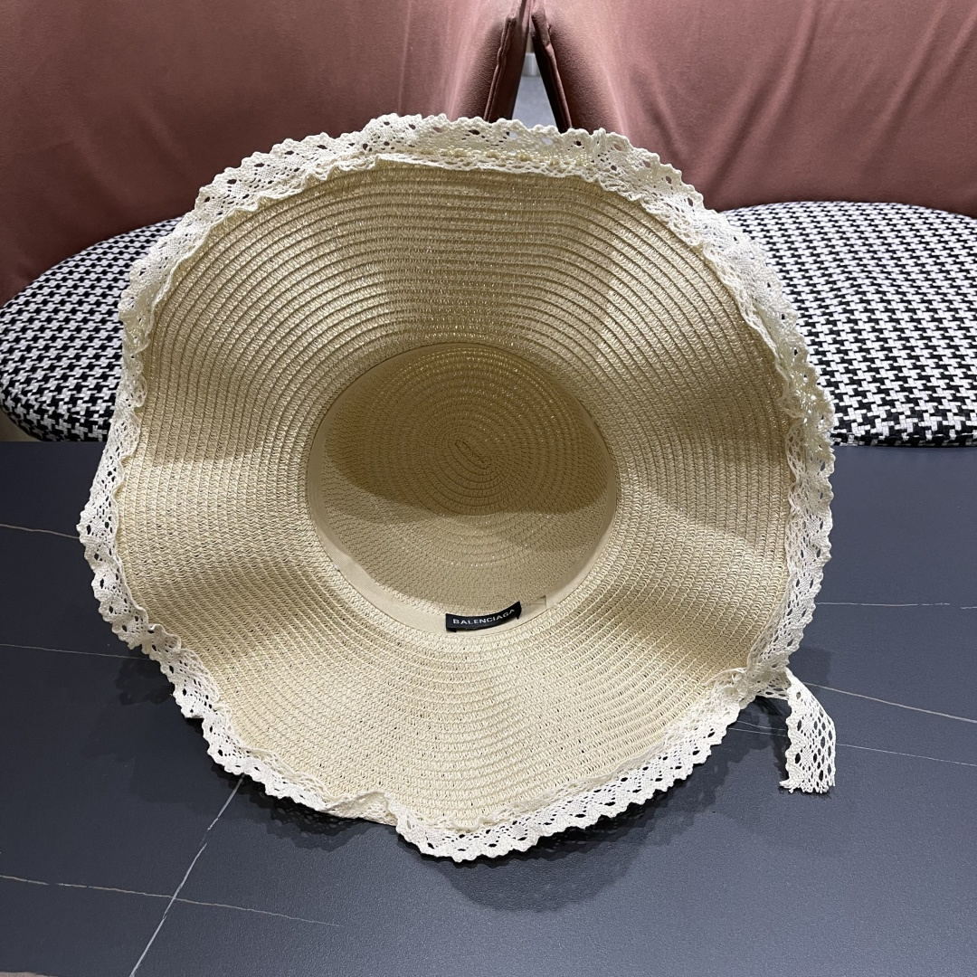  巴黎世家 BALENClAGA法式花边蕾丝草帽女夏凉帽防晒海边沙滩遮阳
帽大帽草编渔夫太阳帽