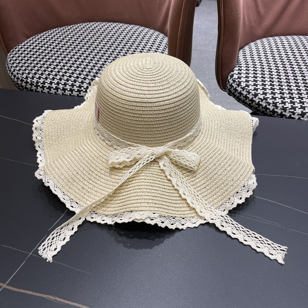  巴黎世家 BALENClAGA法式花边蕾丝草帽女夏凉帽防晒海边沙滩遮阳
帽大帽草编渔夫太阳帽