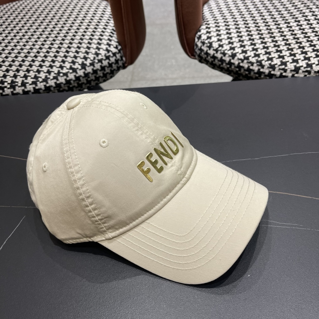  FENDI芬迪 2025新款棒球帽🧢 气质穿搭单品，质量杠杠强