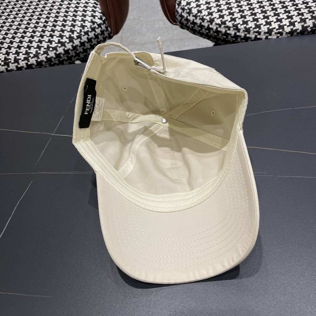  FENDI芬迪 2025新款棒球帽🧢 气质穿搭单品，质量杠杠强