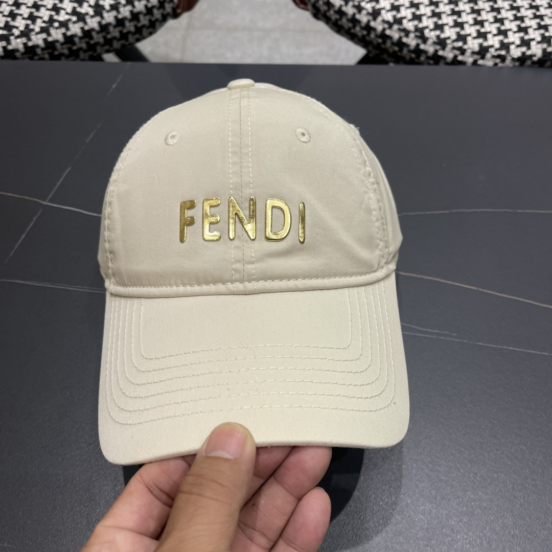  FENDI芬迪 2025新款棒球帽🧢 气质穿搭单品，质量杠杠强