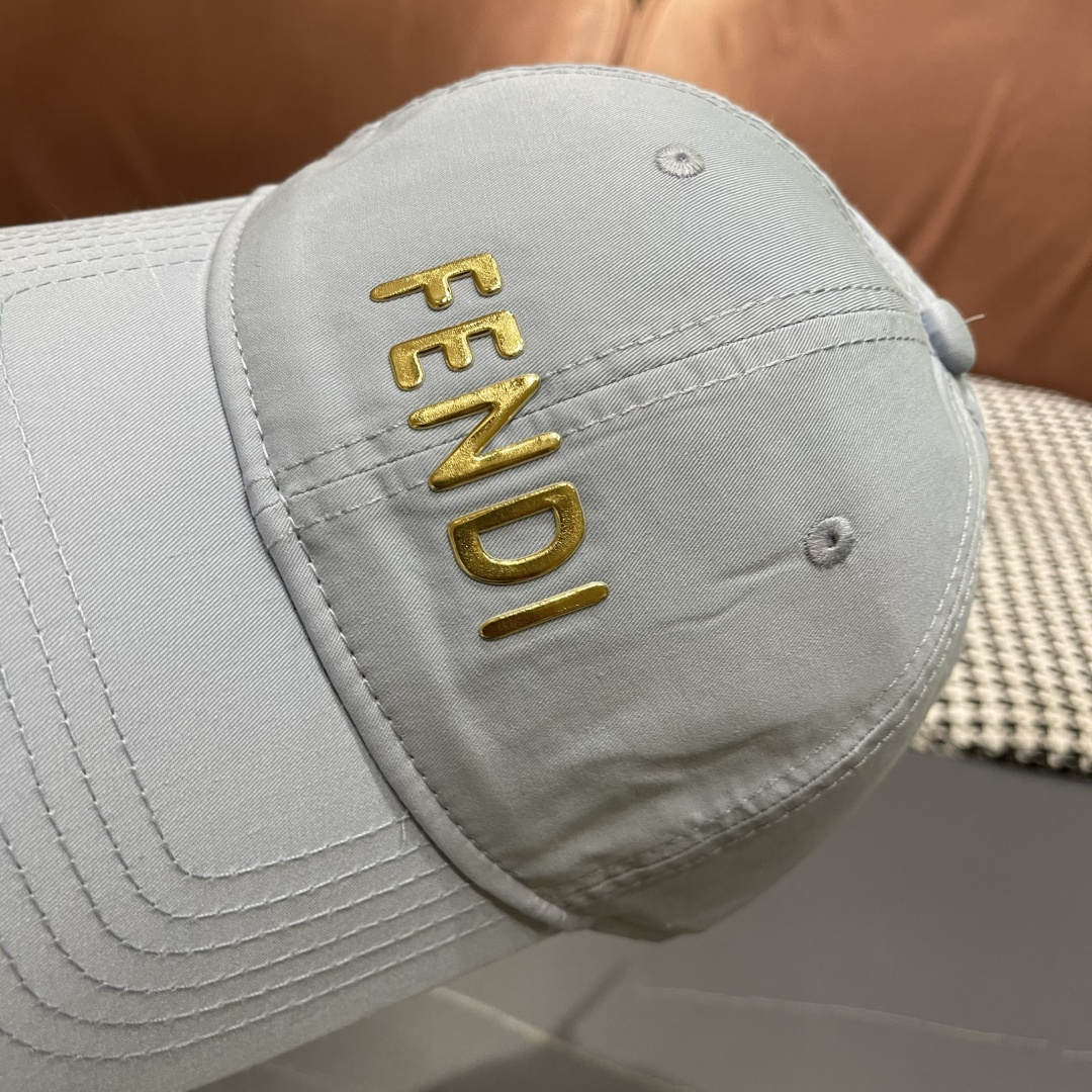  FENDI芬迪 2025新款棒球帽🧢 气质穿搭单品，质量杠杠强
