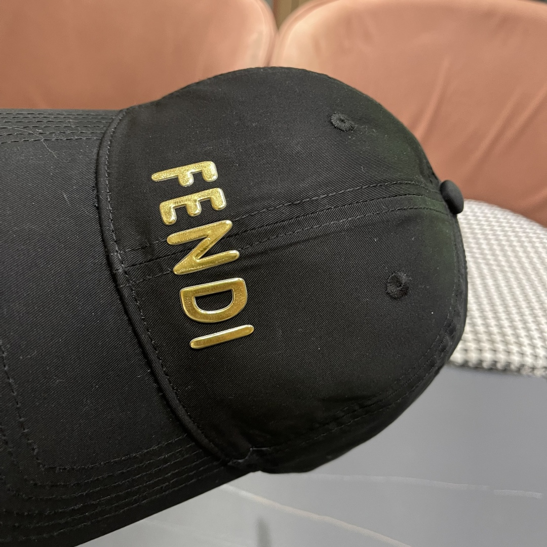  FENDI芬迪 2025新款棒球帽🧢 气质穿搭单品，质量杠杠强