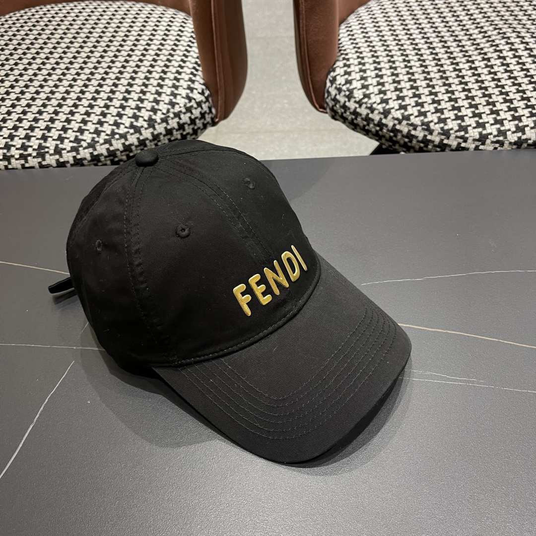  FENDI芬迪 2025新款棒球帽🧢 气质穿搭单品，质量杠杠强