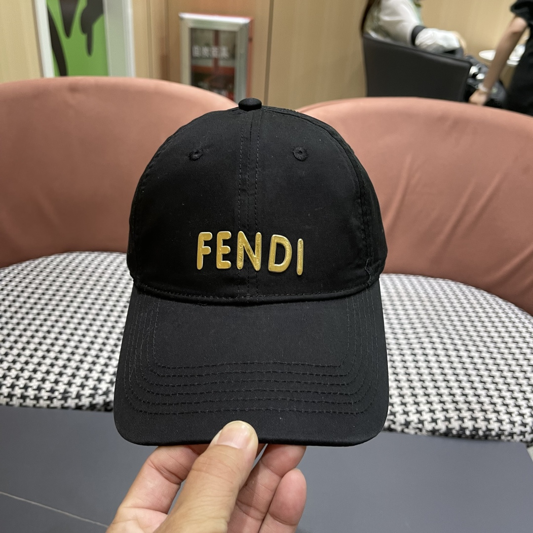  FENDI芬迪 2025新款棒球帽🧢 气质穿搭单品，质量杠杠强
