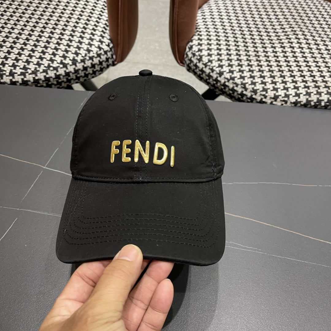  FENDI芬迪 2025新款棒球帽🧢 气质穿搭单品，质量杠杠强