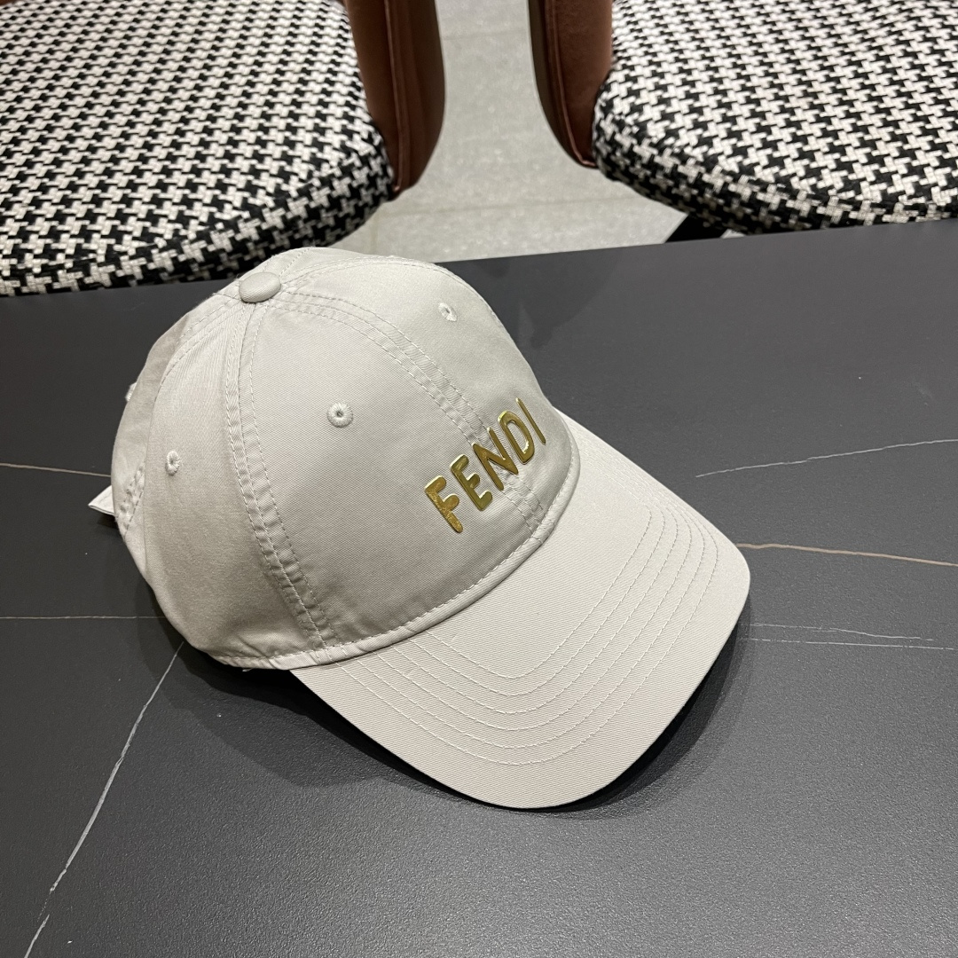  FENDI芬迪 2025新款棒球帽🧢 气质穿搭单品，质量杠杠强