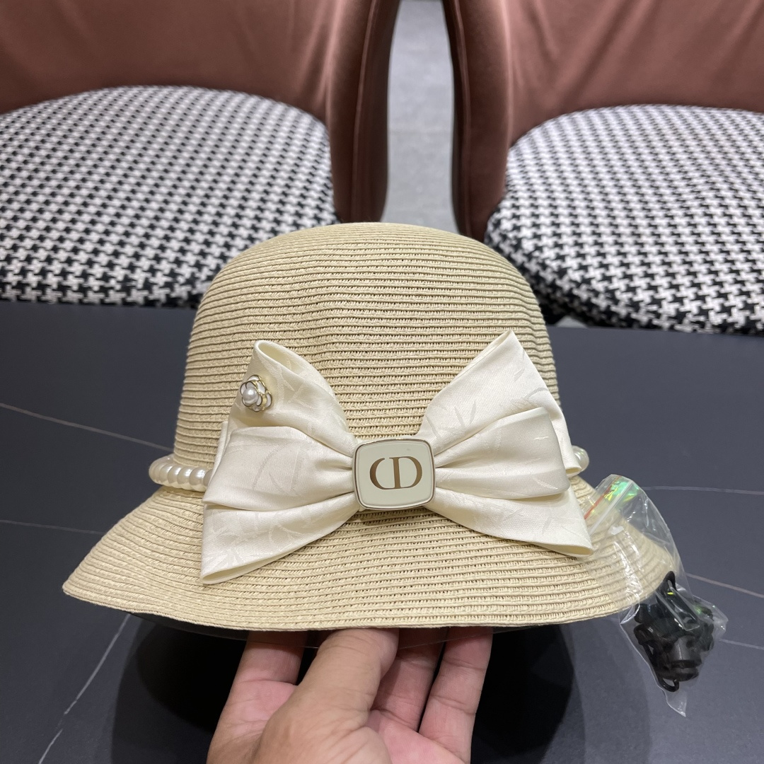  迪奥Dior草帽法式复古大珍珠蝴蝶结防晒草帽女
夏季遮阳盆帽渔夫帽可折叠