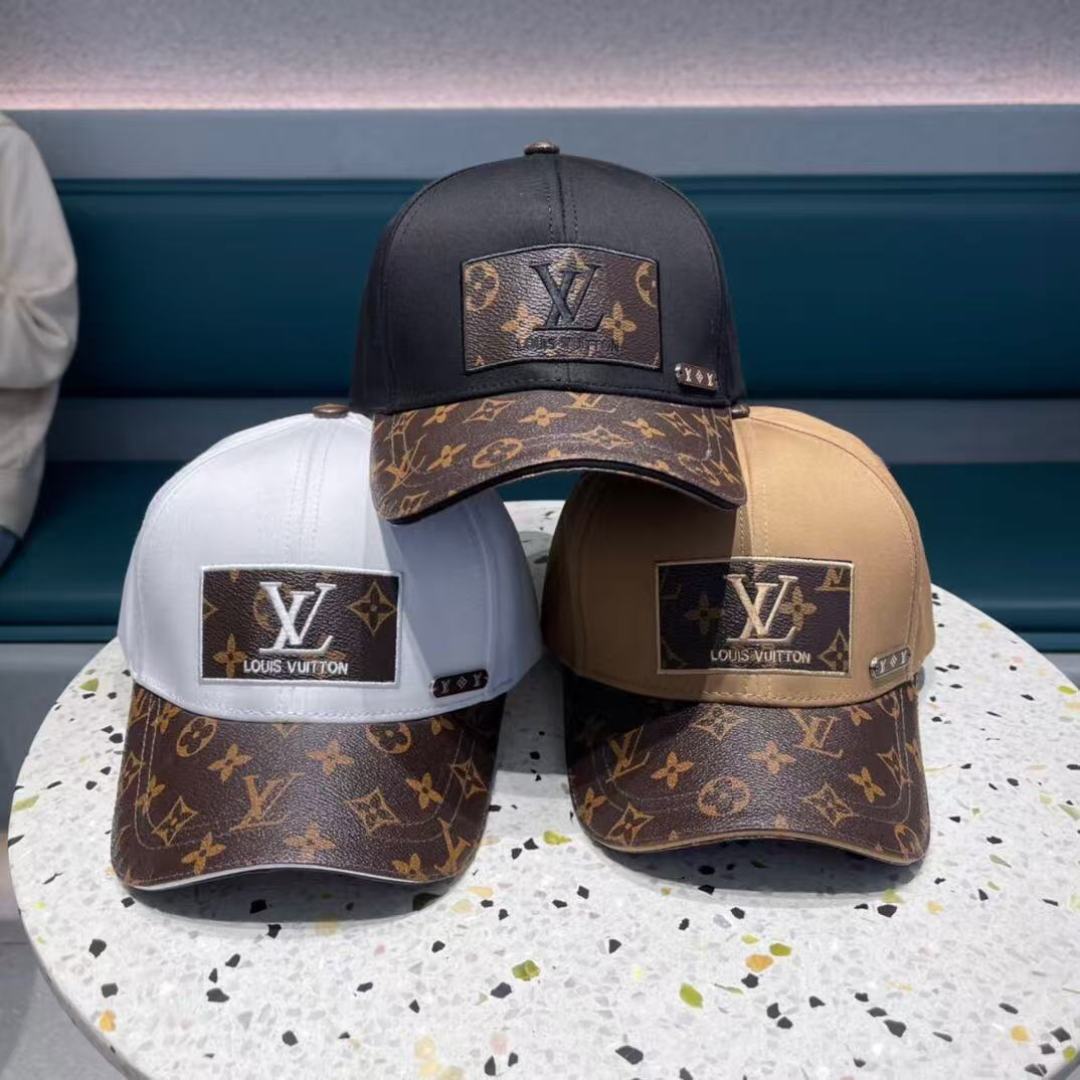LV经典原单棒球帽， LV真皮压花11开模订制，原版头层牛皮，轻盈透气！质量超赞，