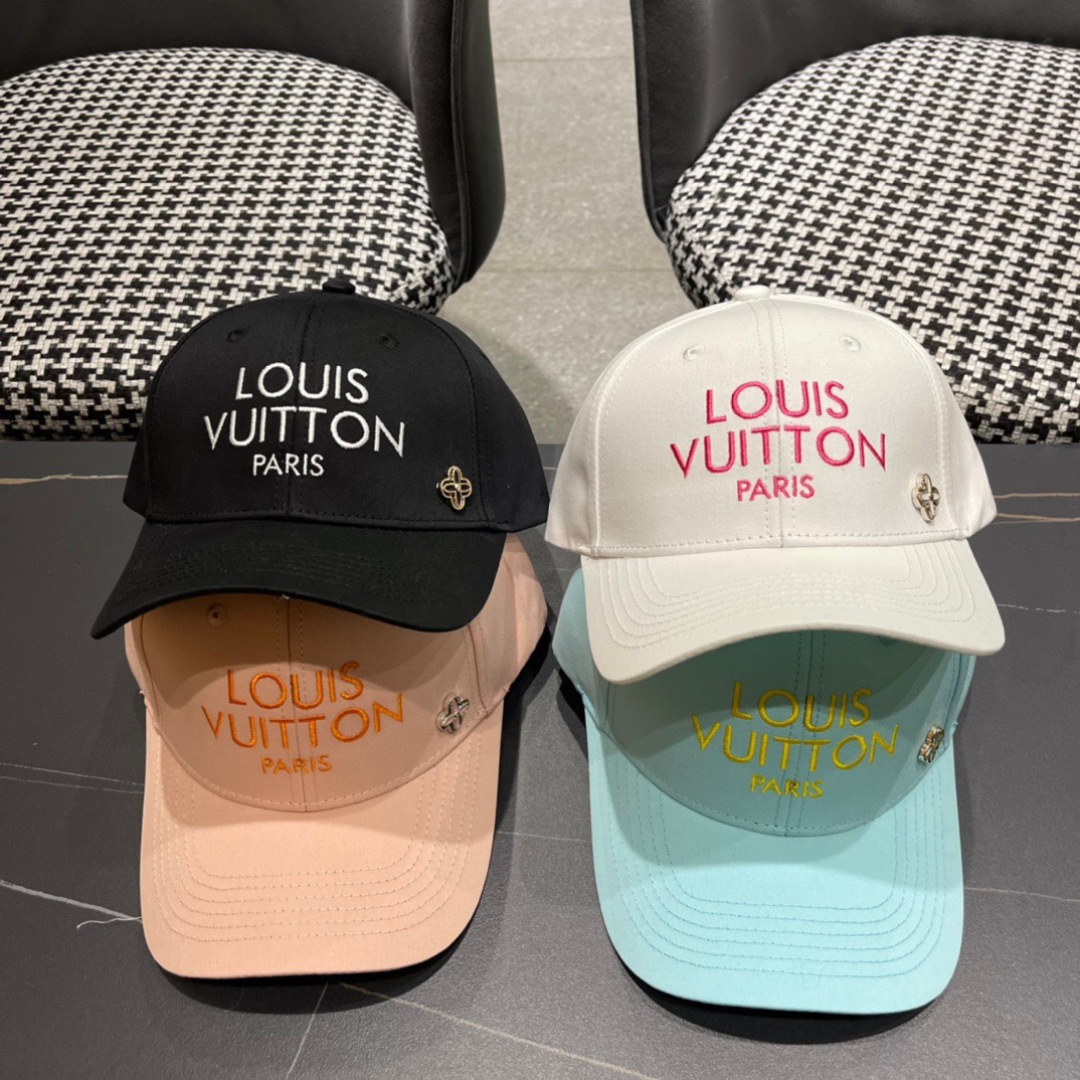  路易威登棒球帽 LouisVuitton😍新款LV原单棒球帽，重工打造♥️高端大气，百搭款🤗男女通用！
