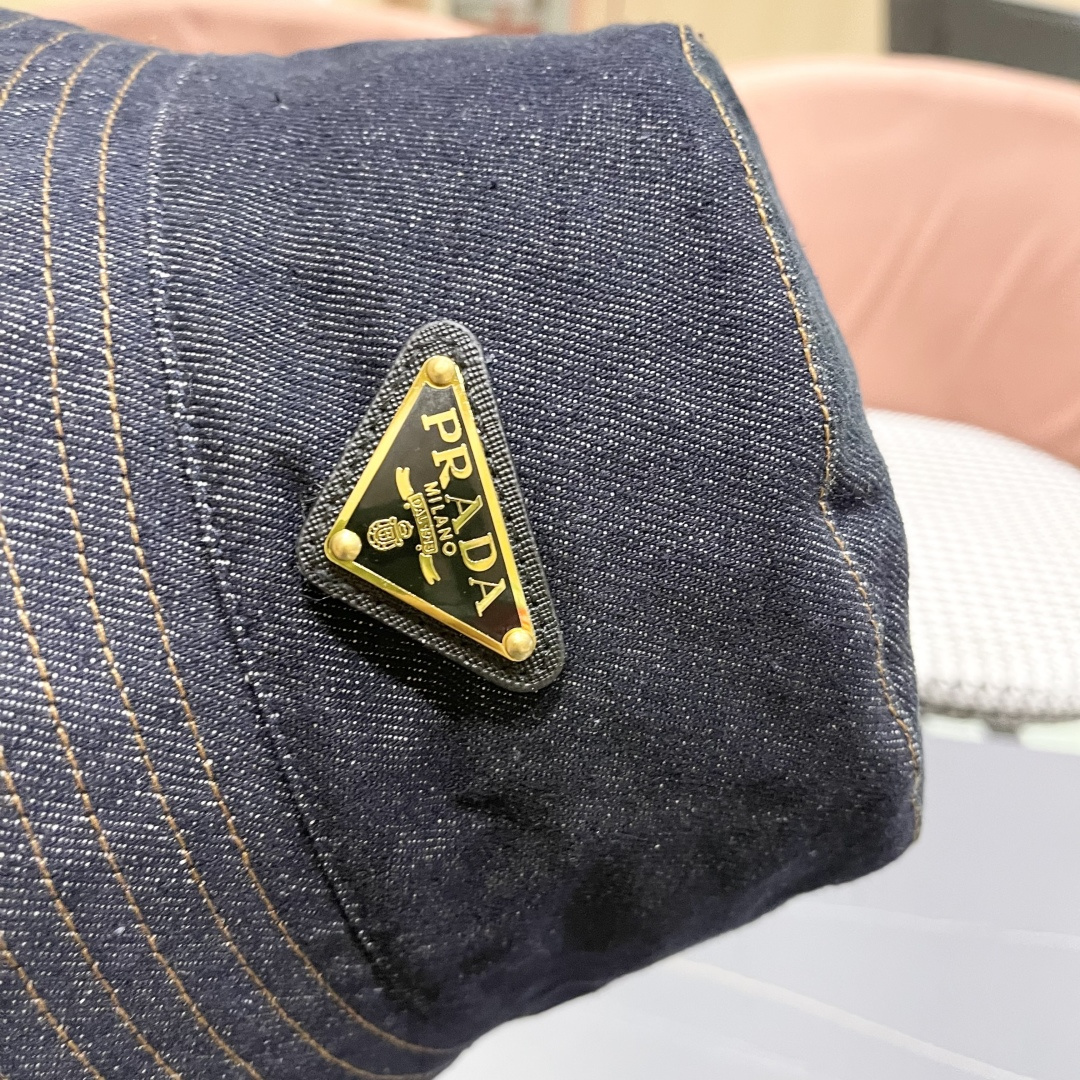 棒球帽 渔夫帽 Prada(普拉达)新款原单棒球帽， 1:1开模订制，原版牛津布料+头层牛皮，做工完美，